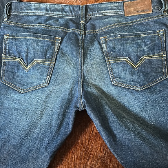 NEW MENS DIESEL LARKEE JEANS - Picture 4 of 4